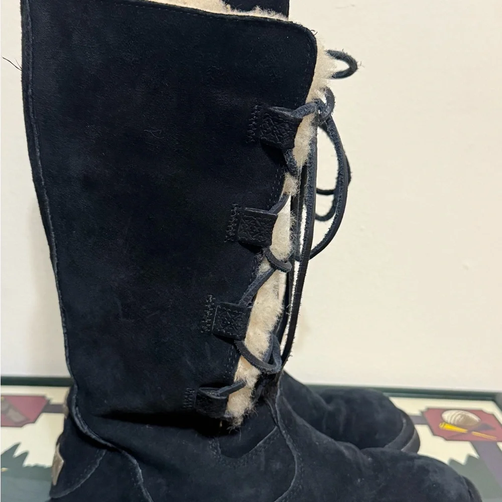 UGG Whitley Tall Lace‎ Up Boots in Black Size 9